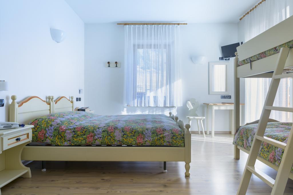 Hotel La Nuova Montanina Auronzo di Cadore Luaran gambar