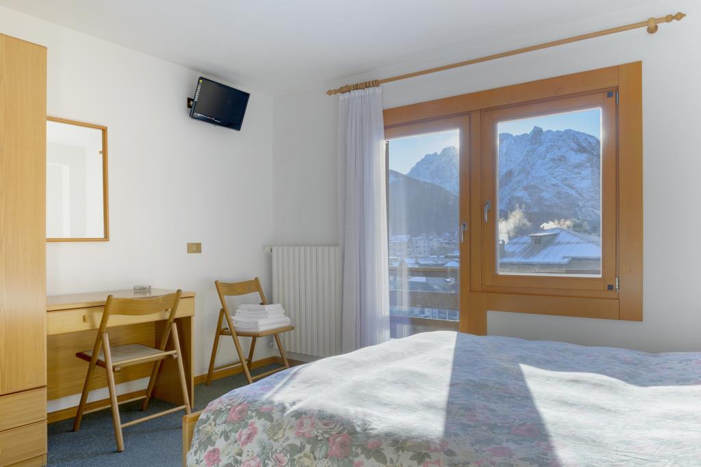 Hotel La Nuova Montanina Auronzo di Cadore Luaran gambar
